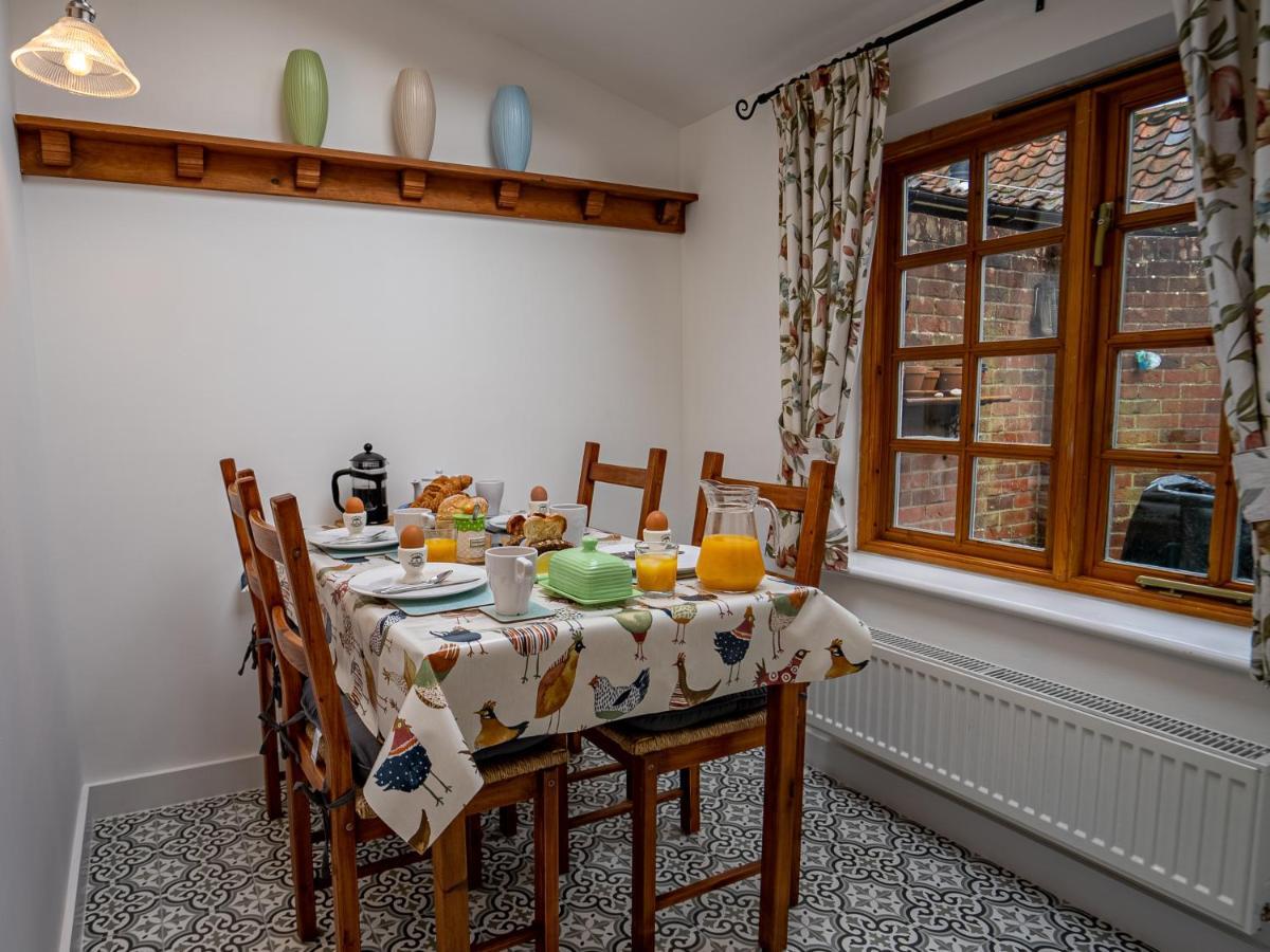 All Seasons Cottage Breaks Saxmundham Exterior foto